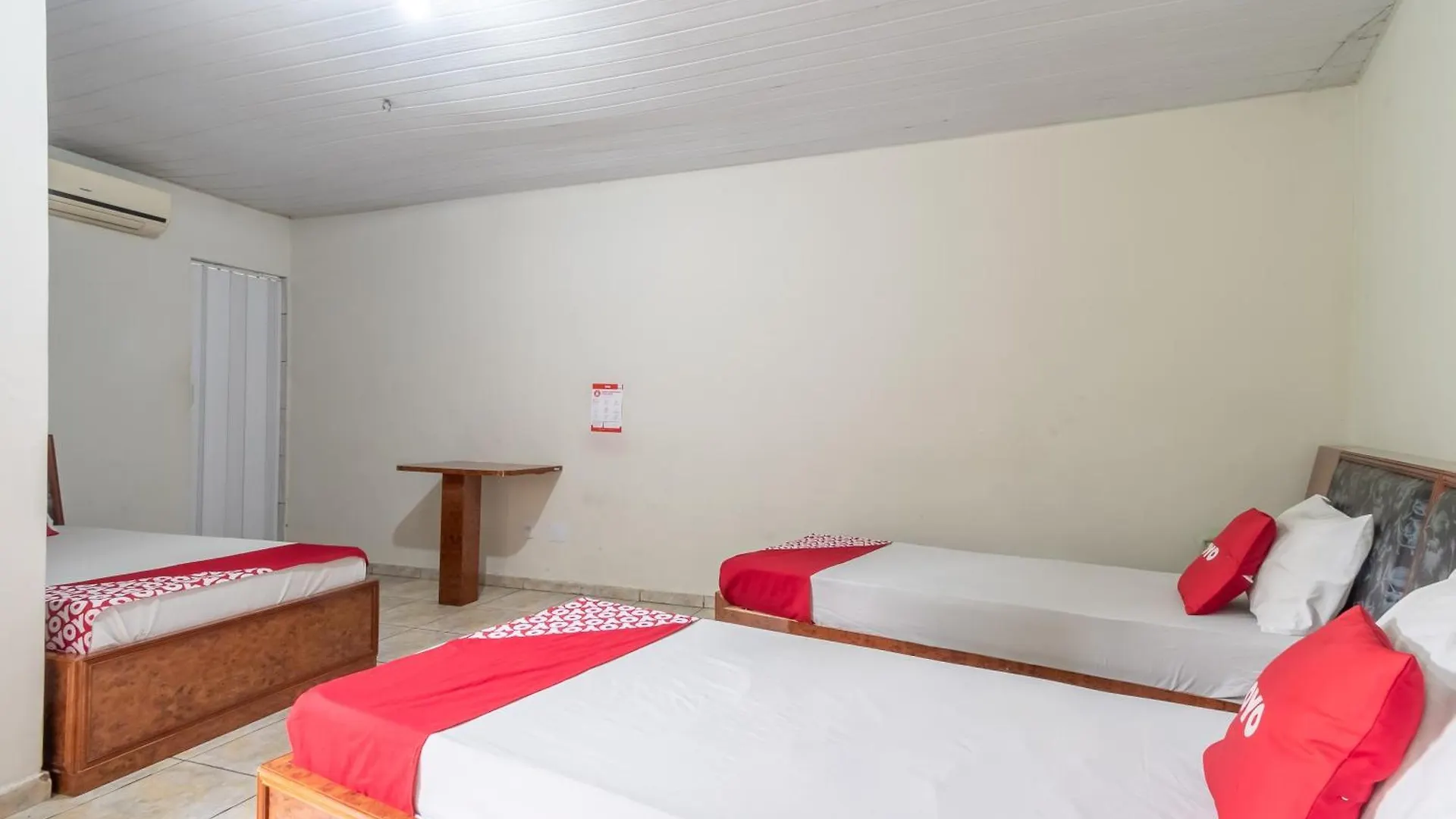Oyo Hotel Dom Pedro, São Paulo 4*,